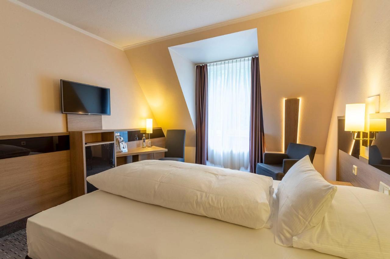 Parkhotel Berghoelzchen Hildesheim Luaran gambar