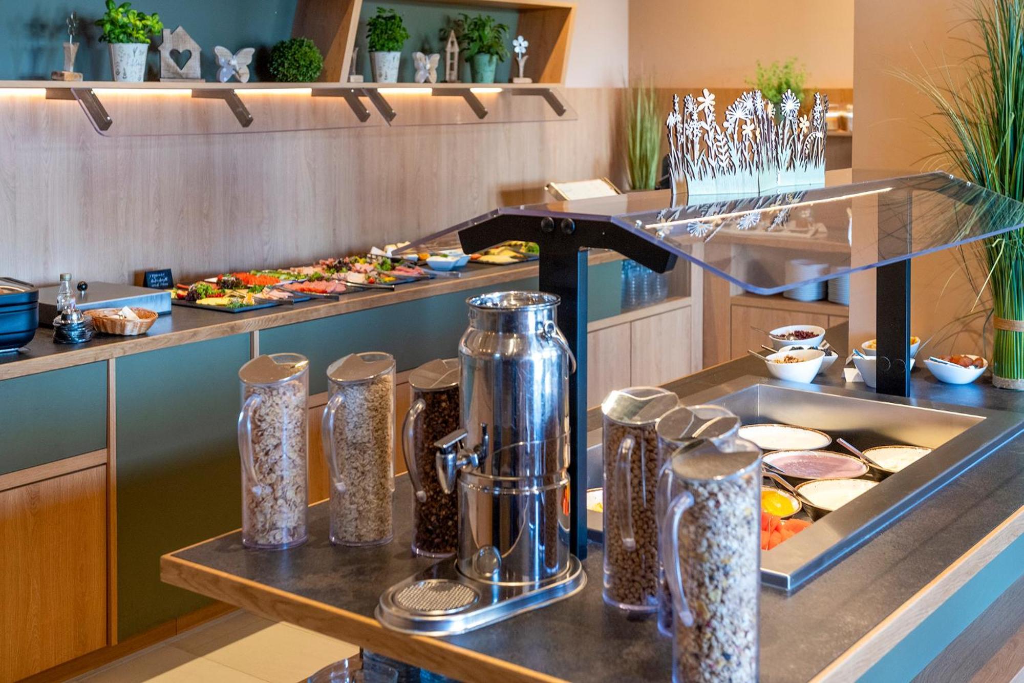 Parkhotel Berghoelzchen Hildesheim Luaran gambar